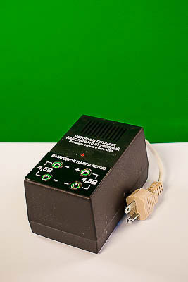 Источник питания лабораторный учебный